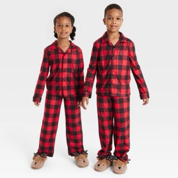 NWT Kids' Buffalo Check Holiday Matching Family Pajama Set - Wondershop™ Red 10 - Picture 1 of 10